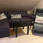 펜션 Modern, Lovely Holidayhome, In Quiet Nature Close To Trolltunga *