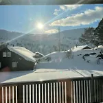 펜션 Modern, Lovely Holidayhome, In Quiet Nature Close To Trolltunga *
