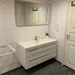 펜션 Modern, Lovely Holidayhome, In Quiet Nature Close To Trolltunga Utsikten