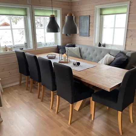 Modern, Lovely Holidayhome, In Quiet Nature Close To Trolltunga Utsikten