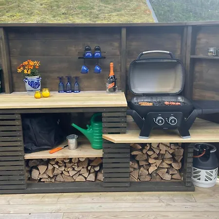 Unique Lovely Holidayhome, Bbq, Quiet Nature Close To Trolltunga Ferienhaus