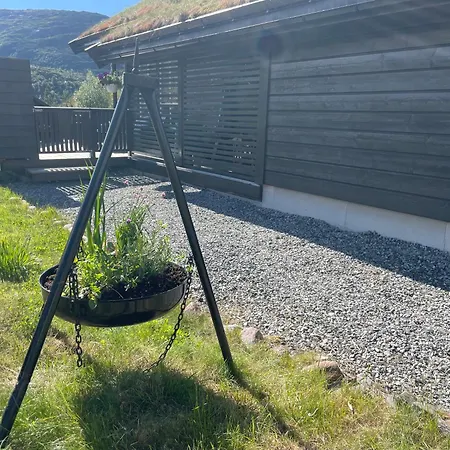 Ferienhaus Unique Lovely Holidayhome, Bbq, Quiet Nature Close To Trolltunga *