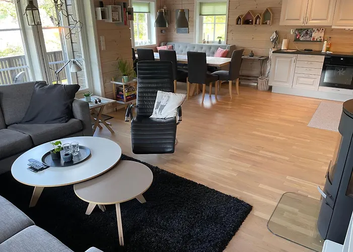 Modern, Lovely Holidayhome, In Quiet Nature Close To Trolltunga Дом отдыха Utsikten
