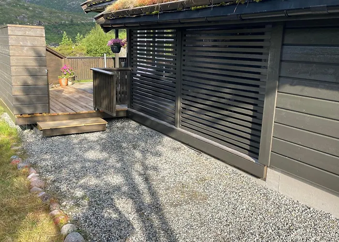 Feriehus Modern, Lovely Holidayhome, In Quiet Nature Close To Trolltunga *